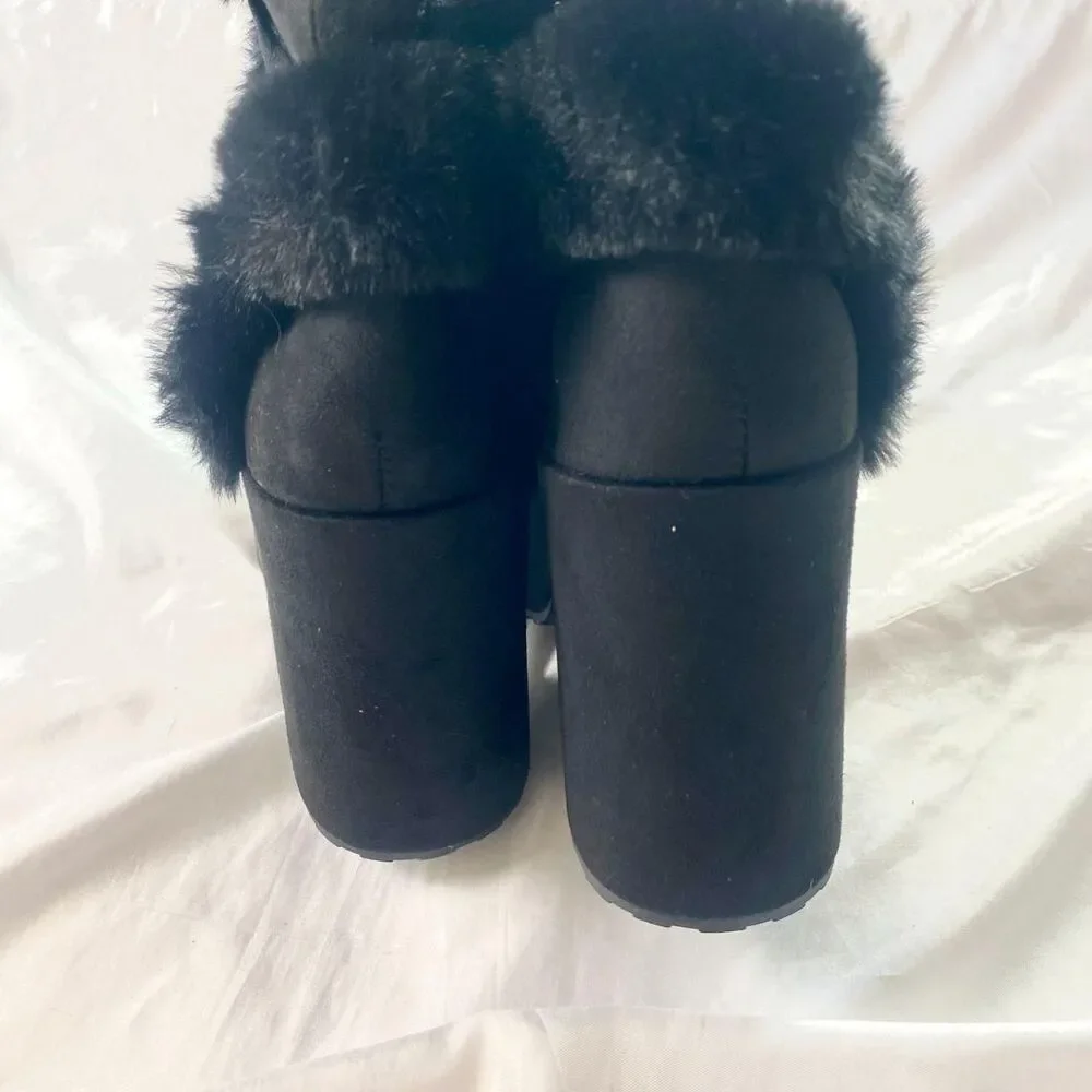 Stacked Platform Black Faux Suede Faux Fur Chunky Lace Up Destroyer Boots US 9